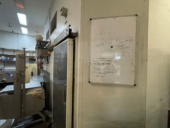 your-opportunity-to-grab-this-one-only-butcher-shop-in-carousel-for-189-000-4