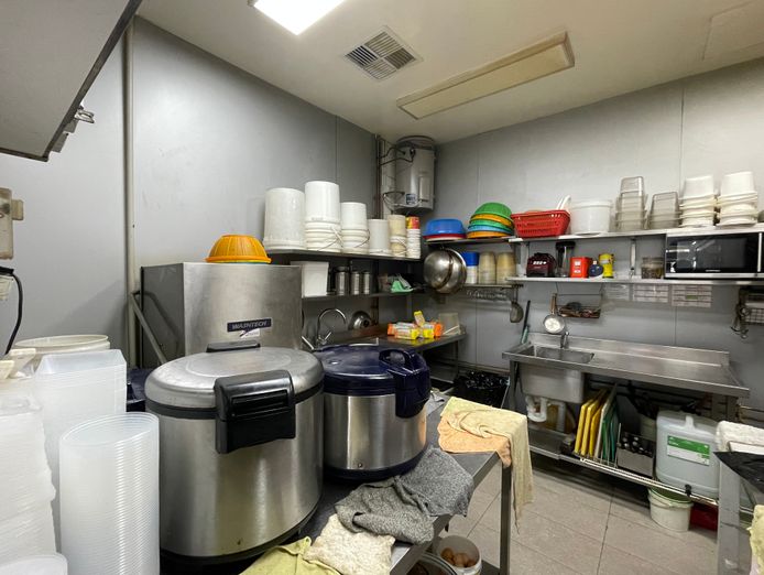 1st-time-on-seek-sor-successful-asian-hawker-takeaway-restaurant-for-168-000-2
