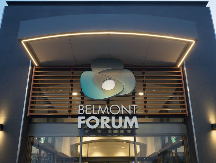 under-offer-1st-time-on-seek-biz-belmont-restaurant-quick-sell-118000-only-0
