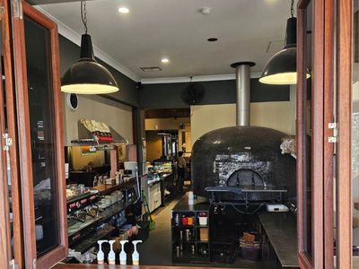 rapidly-growing-caf-233-amp-licensed-venue-4