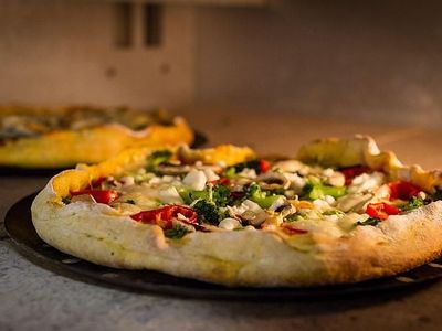 ref-3180-franks-pizza-bar-and-restaurant-inner-west-0