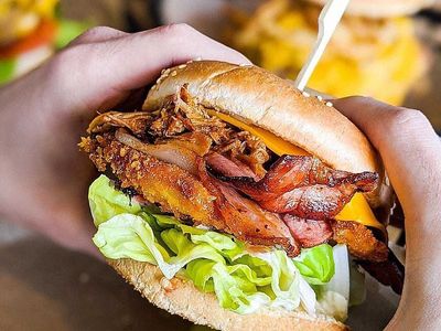 ref-3095-burgers-steaks-dine-in-take-away-eastern-suburbs-0