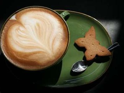 ref-3005-location-cafe-west-0