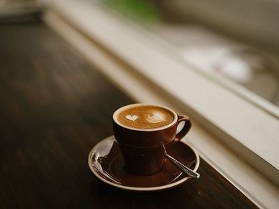 ref-3056-lobby-cafe-north-west-0