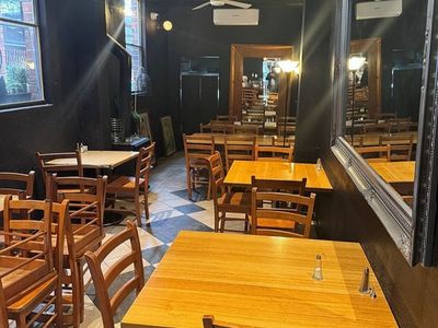 ref-3125-restaurant-take-away-city-fringe-2