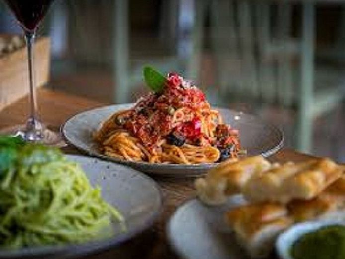 ref-3000-italian-restaurant-north-west-hills-district-0