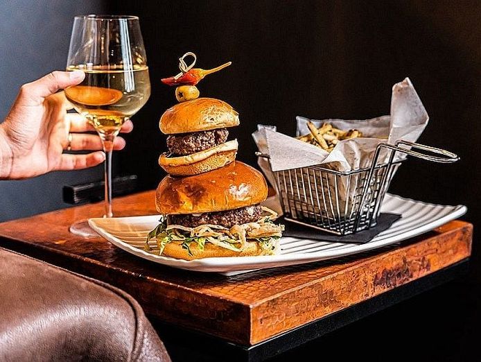 ref-3023-lobby-cafe-bar-restaurant-cbd-0