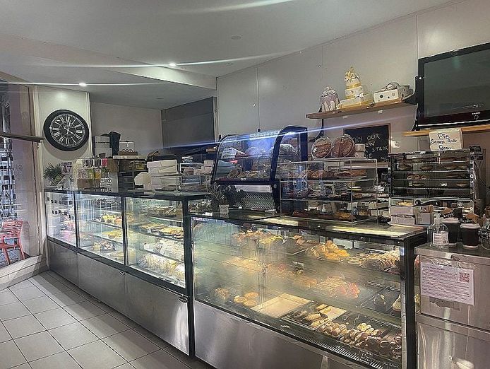 ref-2994-coffee-amp-cakes-south-0