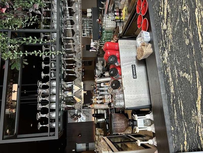 ref-3086-bar-amp-restaurant-western-suburbs-3