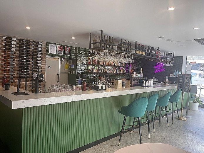 ref-2897-it-39-s-a-beauty-bar-restaurant-inner-west-0