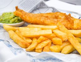 6 Day Fish and Chips with Low Rent – Ref: 18454