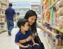 Asian Supermarket In Reservoir – Ref: 16931