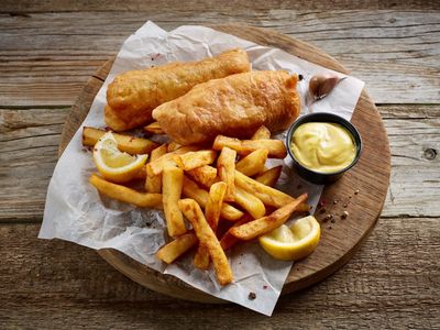 6-day-well-presented-fish-and-chips-near-kew-ref-18353-0