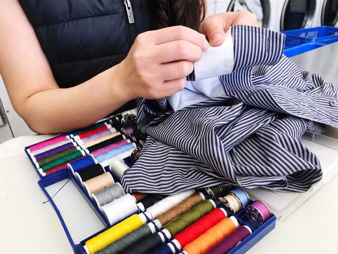 five-days-alteration-business-with-accommodation-ref-12066-0