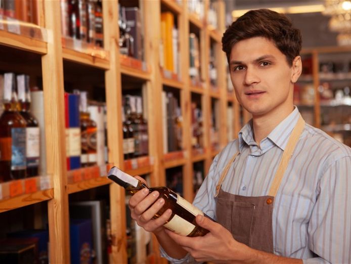 well-located-bottle-shop-in-melbournes-inner-west-ref-12959-0
