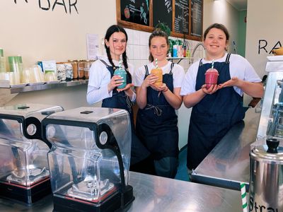juice-bar-lifestyle-shop-for-sale-6