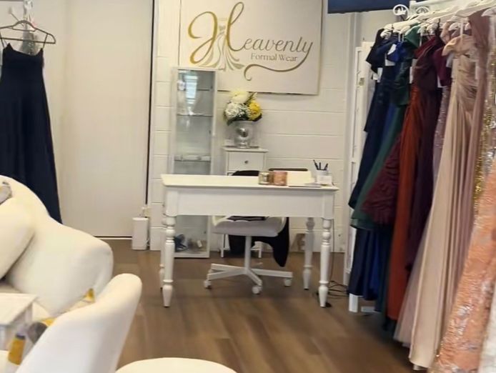 boutique-formal-dress-shop-heavenly-formal-wear-parkwood-wiwo-50-000-1