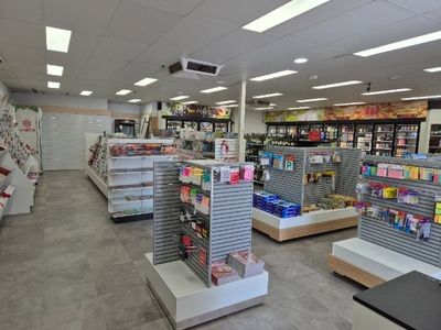 canberra-western-suburb-act-lpo-news-agency-and-liquor-store-sp2418-2