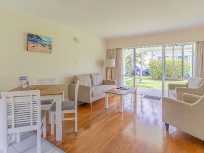 aloha-apartments-norfolk-island-iwf2112-3