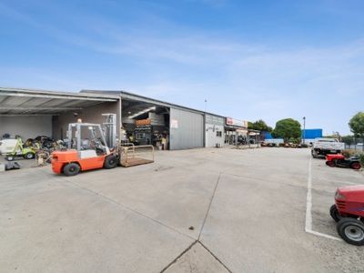 mower-corner-market-leading-outdoor-power-equipment-dealership-iwr2652-7