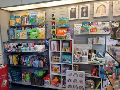 latrobe-licensed-post-office-spdb2306-tasmania-1