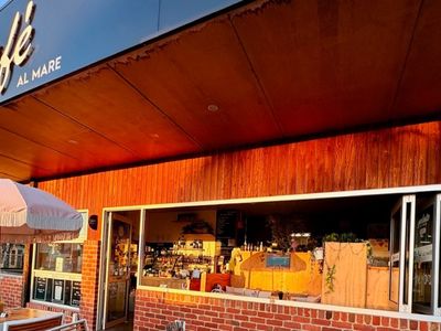 inverloch-cafe-amp-gelato-bar-0