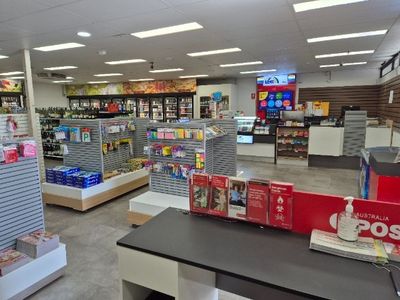 canberra-western-suburb-act-lpo-news-agency-and-liquor-store-sp2418-3