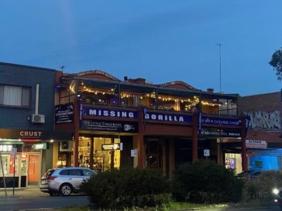 cafe-bar-entertainment-venue-in-eltham-jasw0046-1