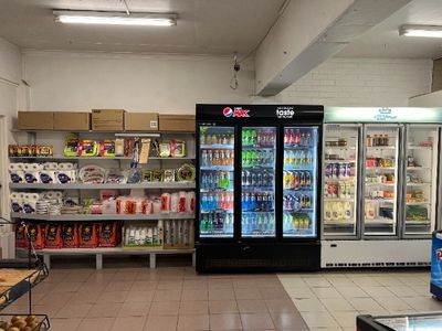 convenience-store-cafe-in-clifton-hill-jasw0048-7