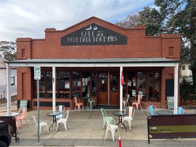 caf-233-amp-retail-business-in-creswick-regional-victoria-jasw0059-0