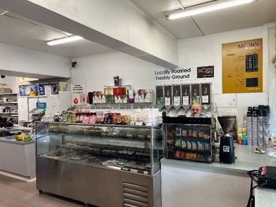 convenience-store-cafe-in-clifton-hill-jasw0048-3