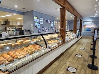bakery-cafe-in-heathcote-seymour-jasw0051-4