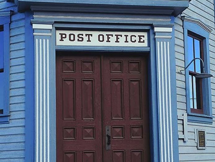 canberra-western-suburb-act-lpo-news-agency-and-liquor-store-sp2418-0