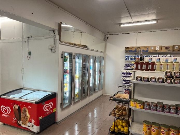 convenience-store-cafe-in-clifton-hill-jasw0048-8