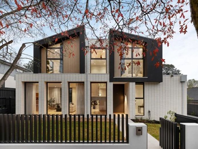 bespoke-home-builder-glj2602-0