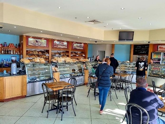 Sutton's Bakery / Cafe Echuca - Moama (JASW0017) in Echuca VIC, 3564 ...