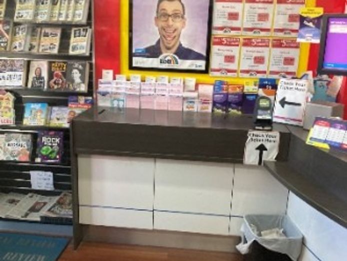 ashburton-lotto-amp-stationery-rdt434-5