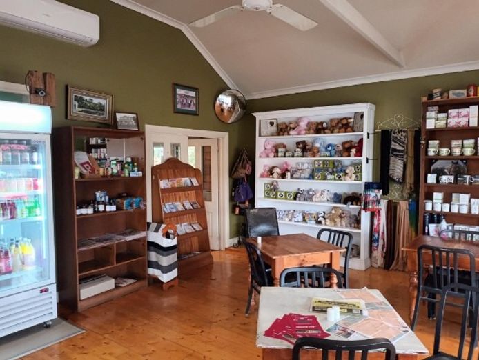 Warrnambool District Settlers Hub Post Office and General Store