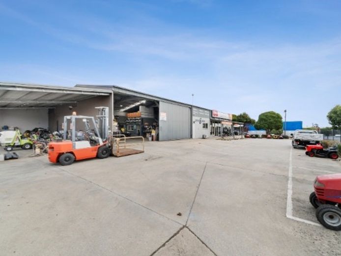 mower-corner-market-leading-outdoor-power-equipment-dealership-iwr2652-7