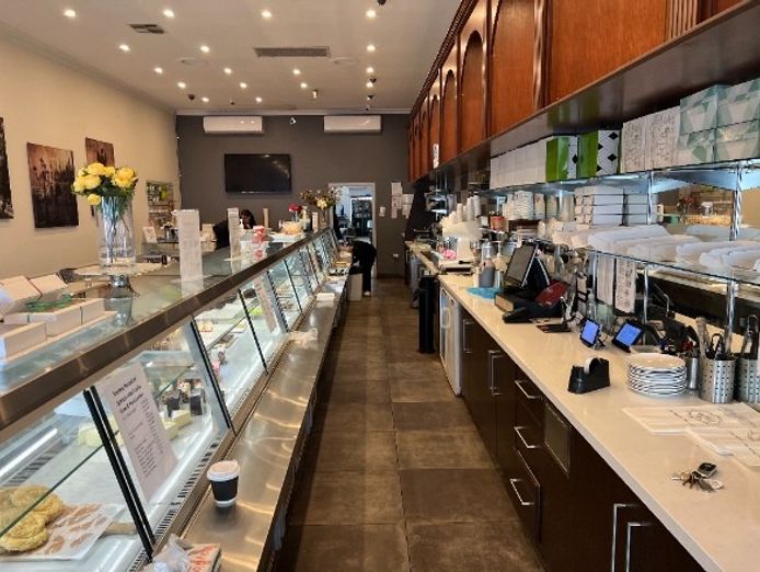 cake-shop-cafe-in-lalor-jasw0049-3