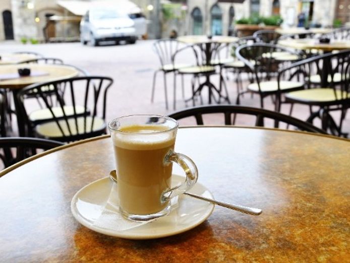 established-cafe-in-high-traffic-area-1