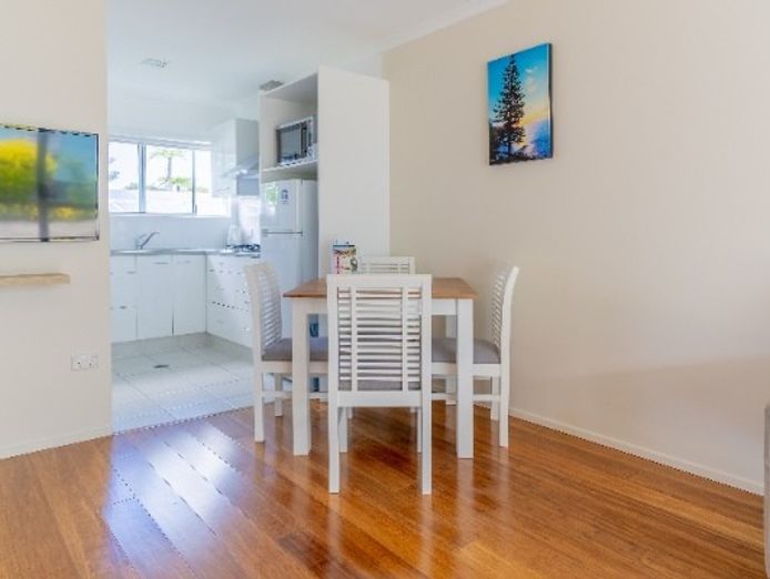 aloha-apartments-norfolk-island-iwf2112-6