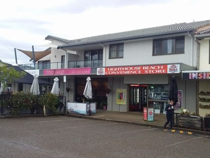 port-macquarie-lighthouse-beach-licensed-post-office-spdb2316-2