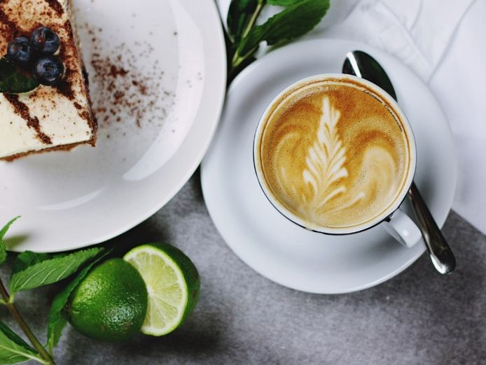profitable-cafe-in-prime-location-with-liquor-license-vs0301-0
