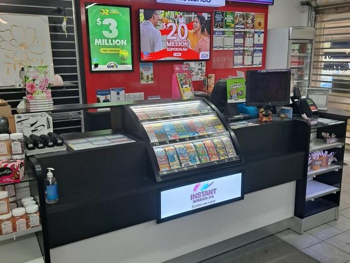 lakeside-lpo-amp-newsagency-sp2519-0