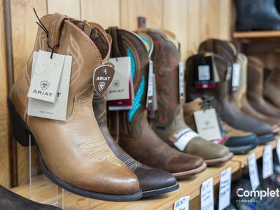 attwoods-shoe-store-naracoorte-5