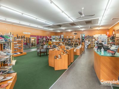 attwoods-shoe-store-mt-gambier-1