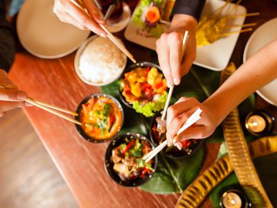 vietnamese-restaurant-amp-take-away-near-puffing-billy-train-station-tkg-11-000-1