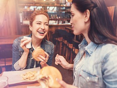 profitable-booming-grilled-chicken-shop-in-a-prime-location-high-takings-and-2