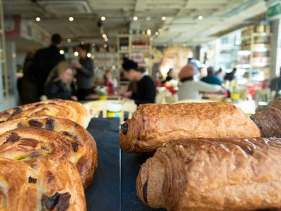 business-for-sale-established-vietnamese-bakery-in-mount-waverley-2410021b-2